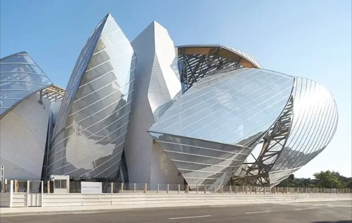 EIFFAGE Smulders Louis Vuitton Foundation, Paris — Bocad reference project